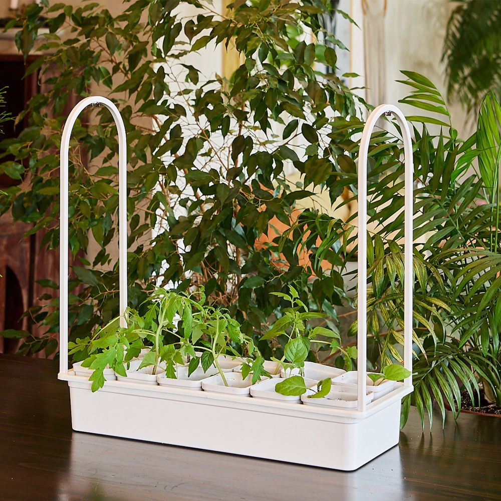 UFP-G34S WHITE 12 Подставка металлическая для светильника ULI-P 570мм. 12 кашпо в-к. белые. TM Uniel