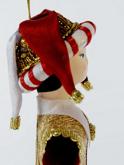 Кукла-подвеска Шут