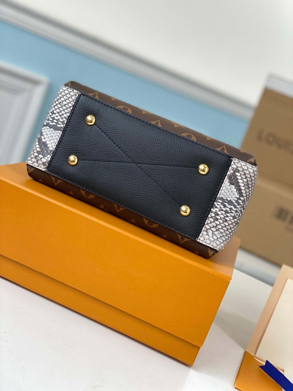 Louis Vuitton Surene BB