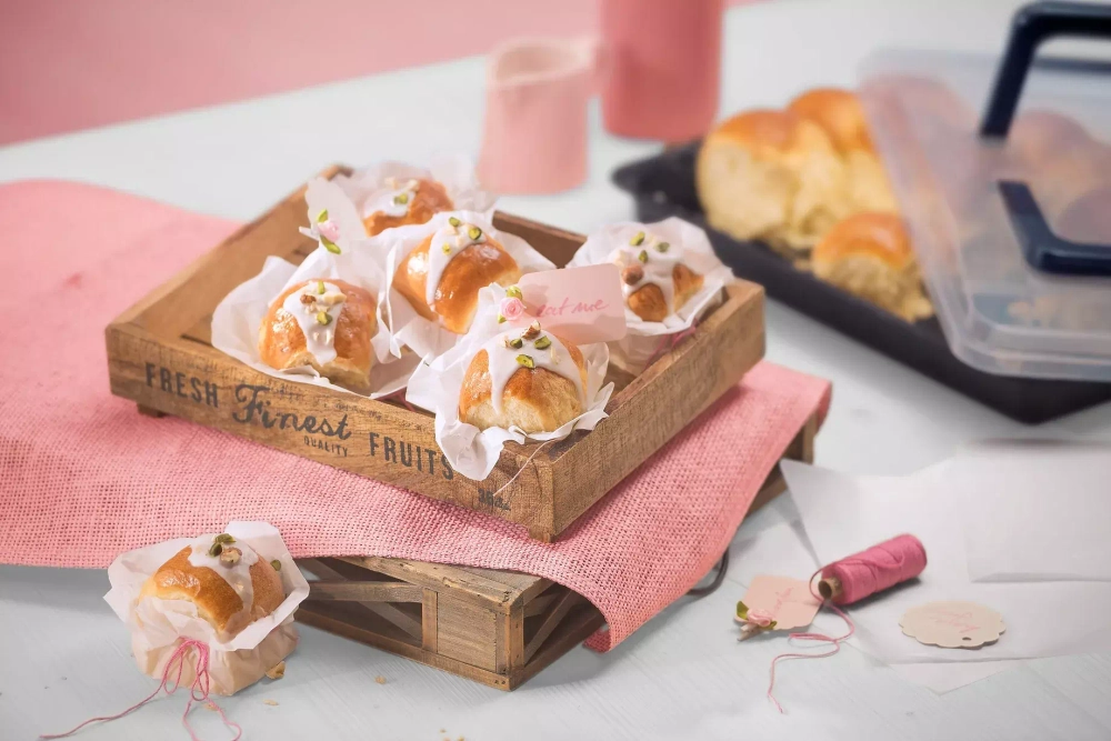 Kaiser - Форма Inspiration Bake&amp;Take с крышкой, 26 см. / артикул   2300750316  / GTIN 4006932750316