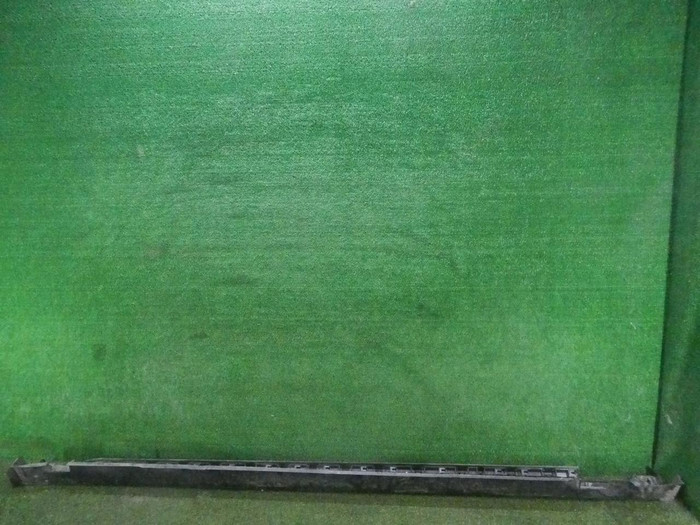 Накладка порога левая Genesis G90 (2016-2022)