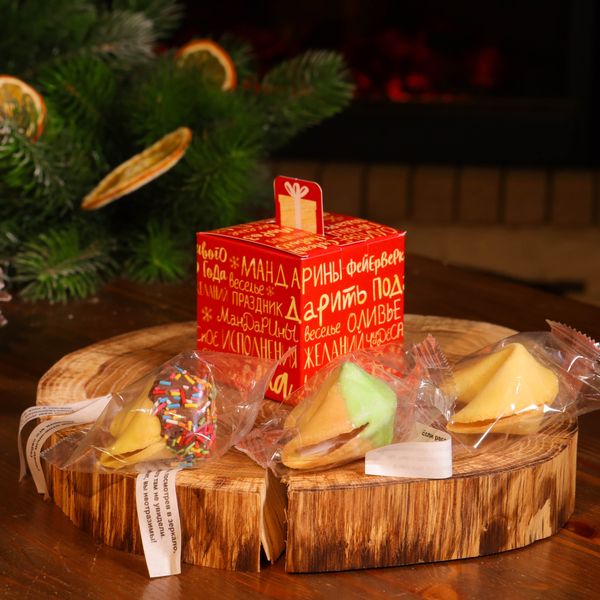 Брендированная коробка 6*6*6 см