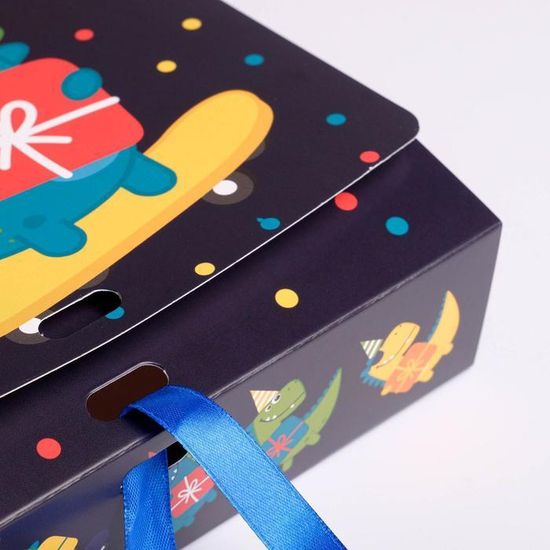 Коробка складная подарочная «Дорогому брату», 20 × 18 × 5 см 5231295