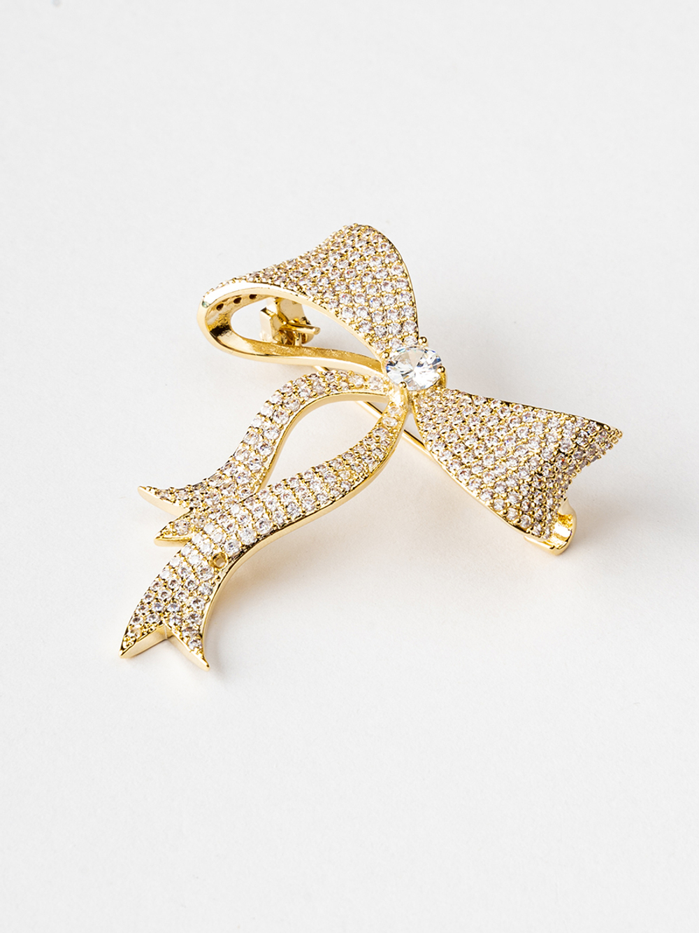 30064020 Брошь Chance