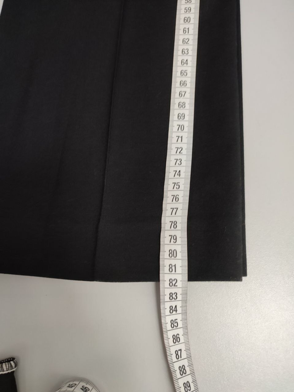 Брюки Oodji базовые 42 размер