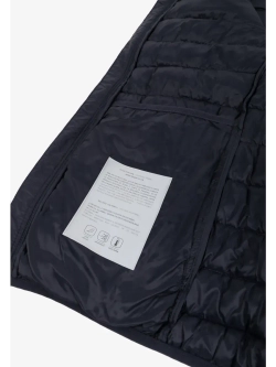 Куртка из нейлона