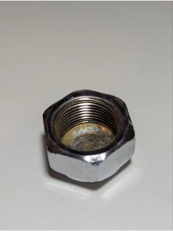 +t Гайка траверсы верхняя для мопеда Альфа, Дельта