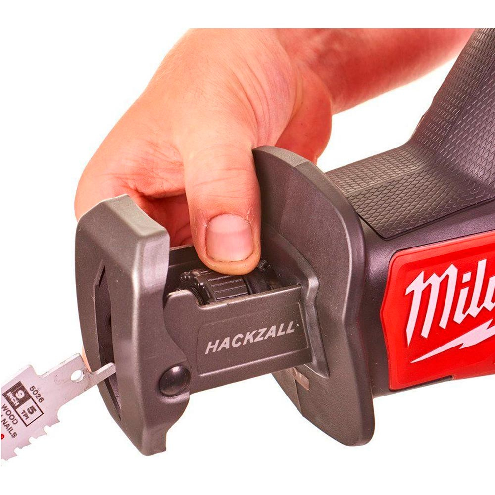 Аккумуляторная сабельная пила Milwaukee M18 FHZ-0X FUEL (без акк, без з/у)