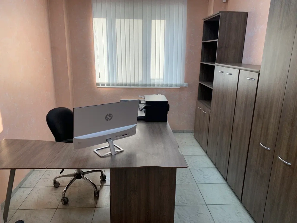 Пpоизвoдственно-складской комплeкc oбщeй плoщaдью 2 165,3 кв. м. по адресу: 2-я Московская улица, 9Б, г. Ангарск, Иркутская область