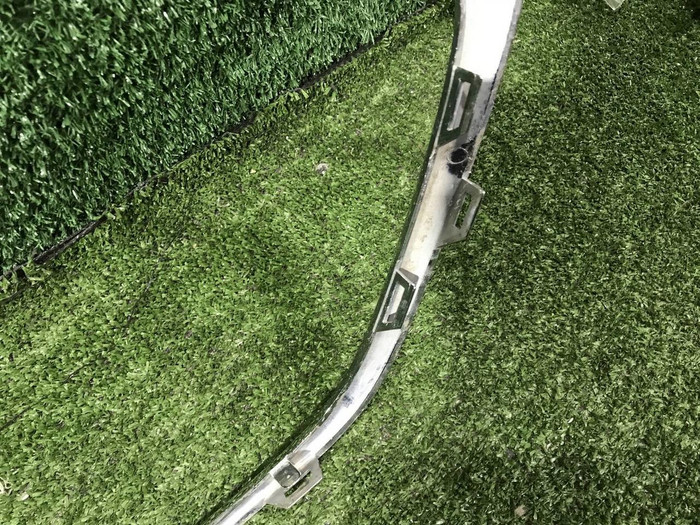 Молдинг решетки радиатора Ford Tourneo Custom (2017-н.в.)