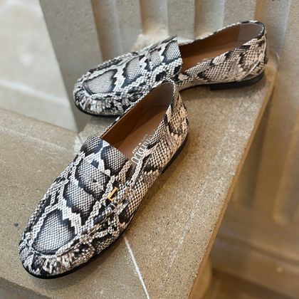 Туфли Loriblu  6EMOC цвет  