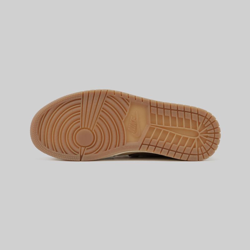 Кроссовки Jordan 1 Retro Low OG Zion Williamson Voodoo артикул:DZ7292-200 - купить в магазине Дайс