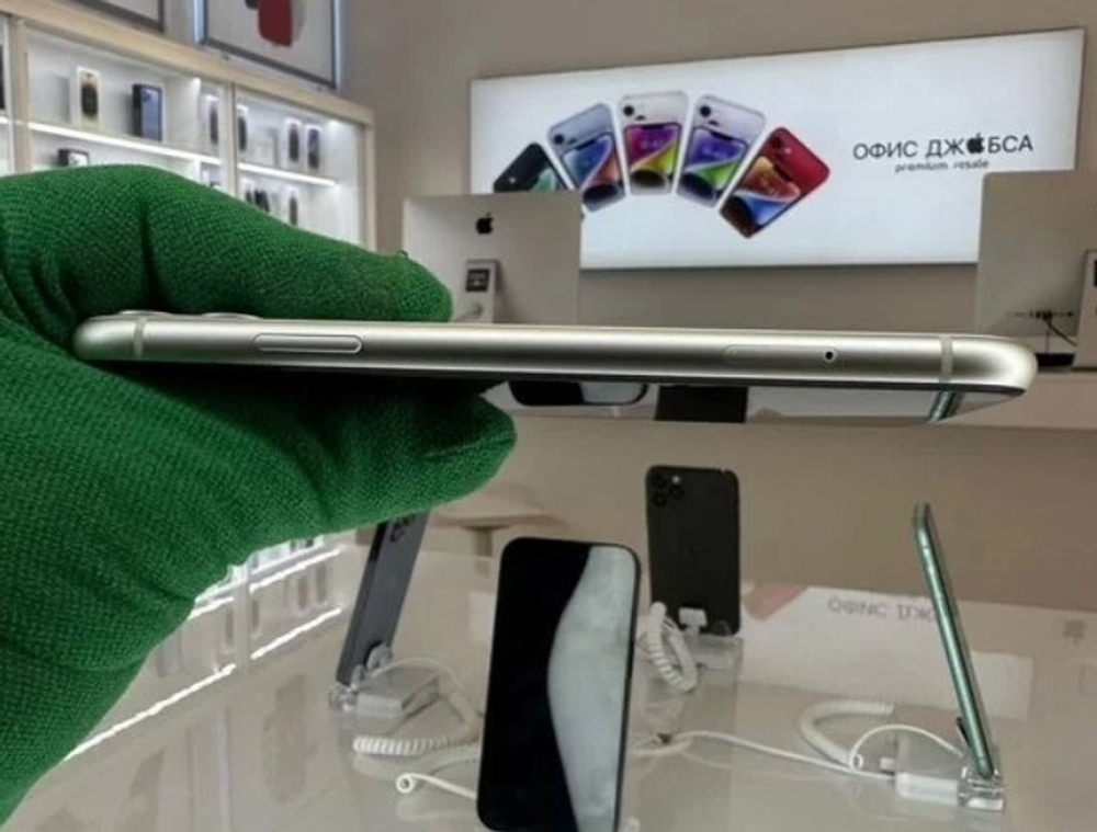 iPhone 11 256 ГБ б/у