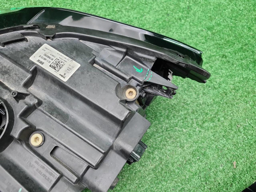 Фара правая BMW X1 F48 (2019-2022) LED