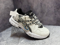 Детские кроссовки Asics