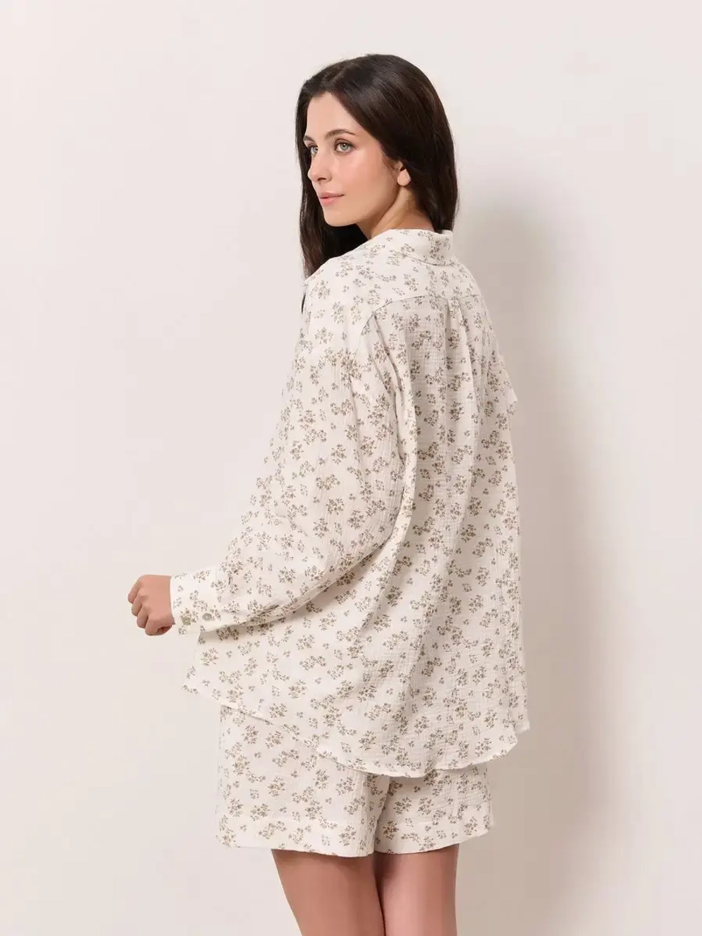 Костюм - пижама с шортами из муслина домашний оверсайз