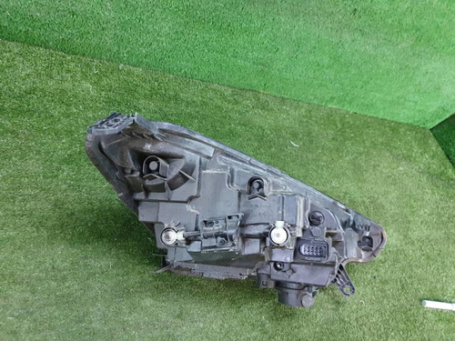 Битая Фара левая Chery Tiggo 8 (2018-2022) LED