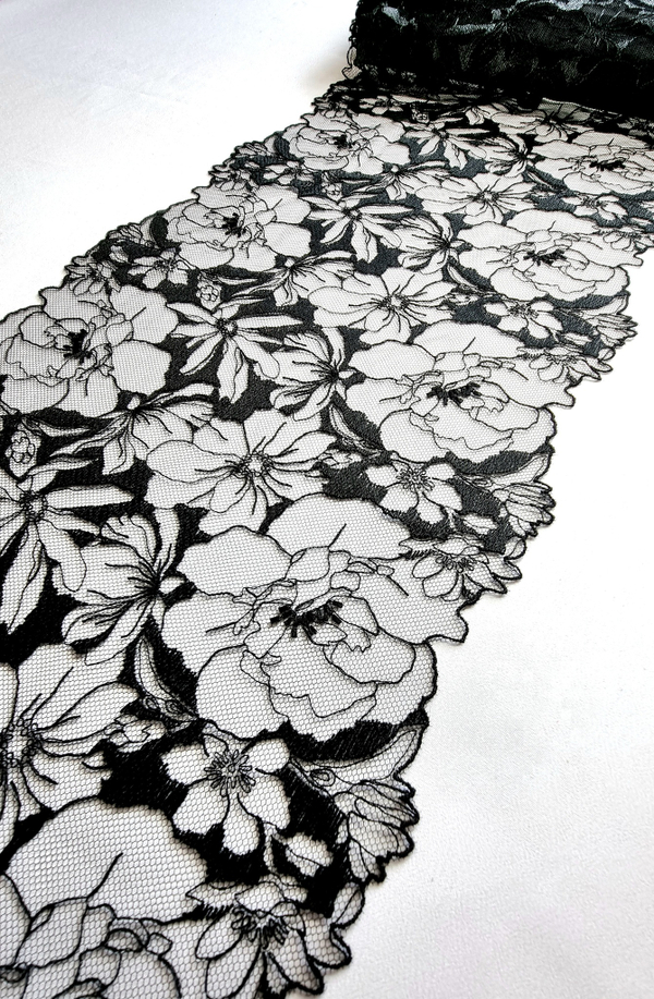 Вышивка на сетке черная К570