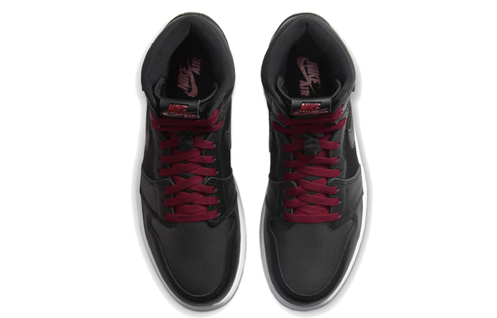 Кроссовки Jordan Air Jordan 1 Retro High Og Black Satin
