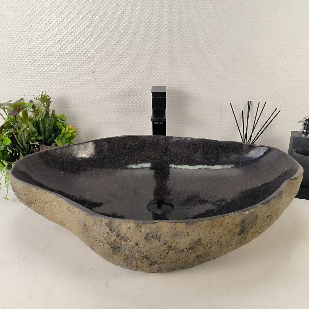 Раковина из речного камня RS-65044 68*48*15 0863