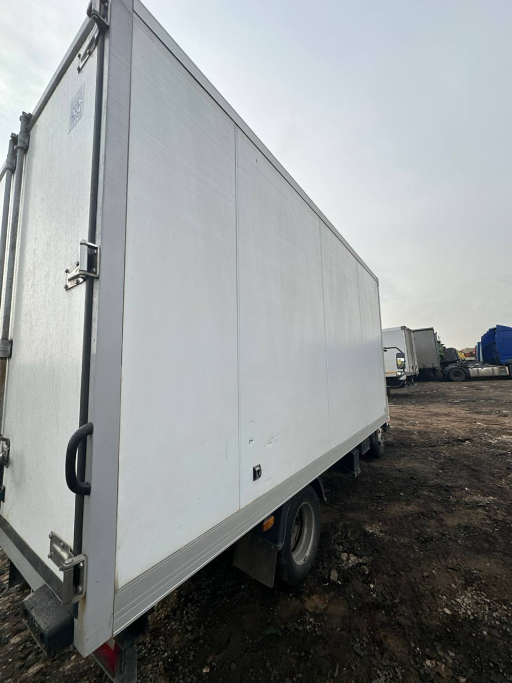 Автомеханический Завод 5758* на шасси КамАЗ 43085 4x2 Изотермический/рефрижератор 57585A (Изотермиче