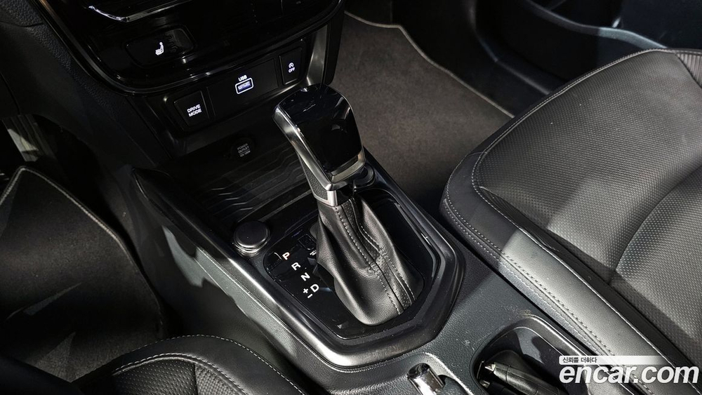 KG Mobility (Ssangyong) Very New Tivoli Бензин 1.5 2WD (06.2020)