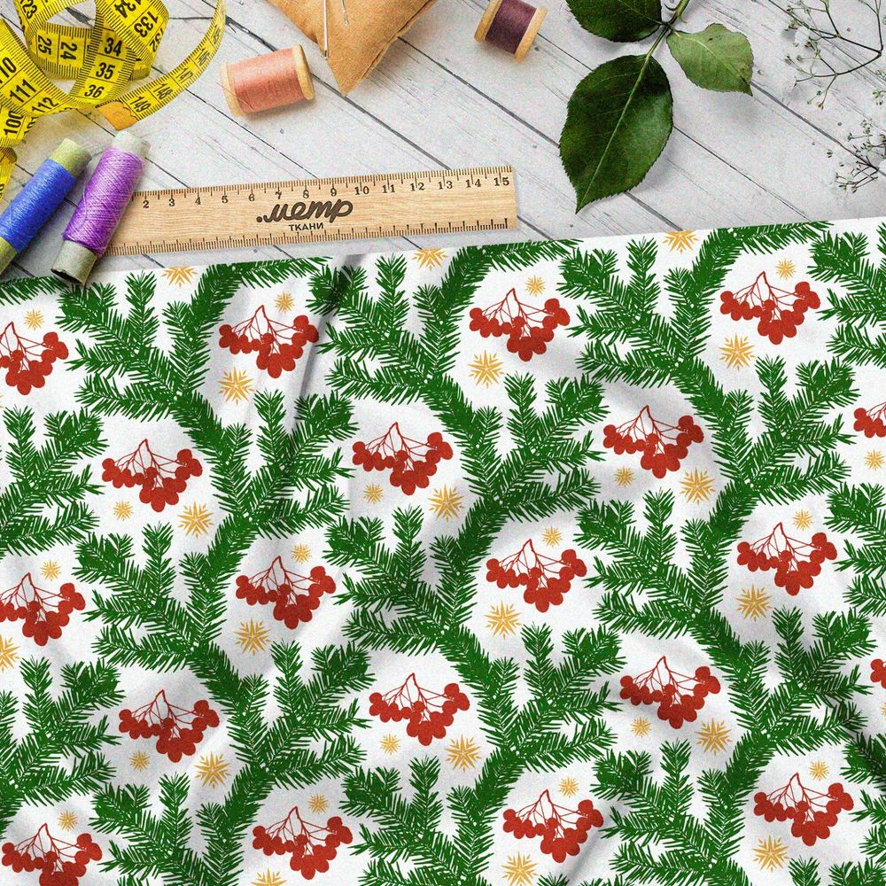 Ткань таффета узор из еловых веток и рябины