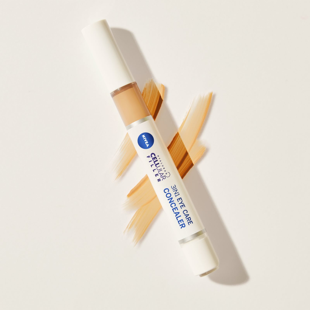 Nivea Hyaluron Cellular Filler - тонирующий увлажняющий крем для глаз /  02 Medium 4  ml  / GTIN 4005900853615