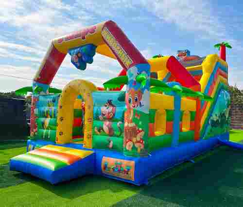 Коммерческий надувной батут «Приключение в мире животных 3», 8*4*5 м.