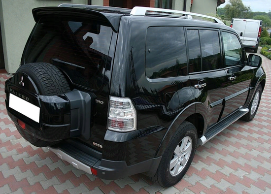 Спойлер V.1 для MITSUBISHI PAJERO 2006-2015