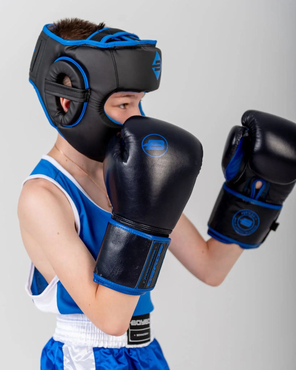Боксерские перчатки BoyBo Rage BBG200 Black\Blue