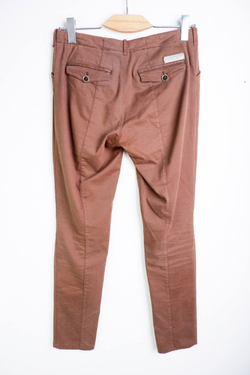 Брюки Massimo Dutti модного оттенка, маркировка 42, визуально на 48 размер