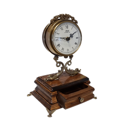 Capanni Часы настольные