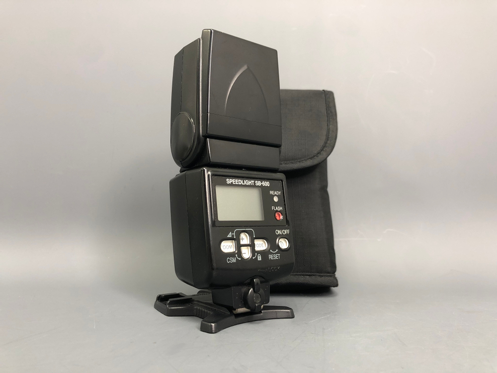Nikon SB-600
