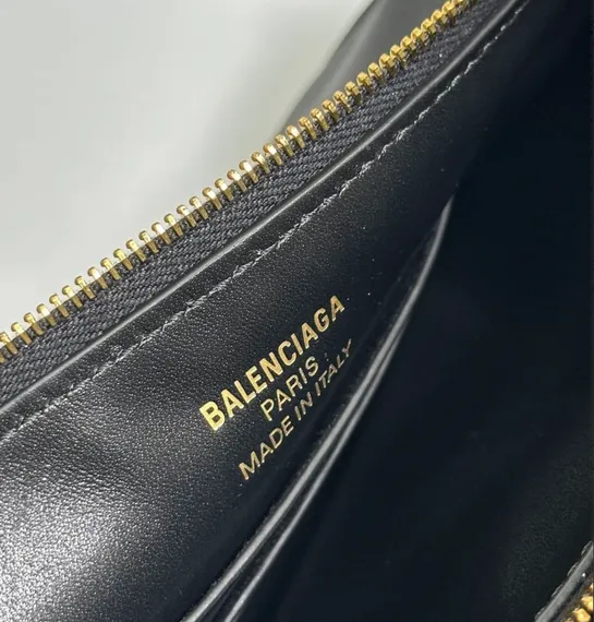 BALENCIAGA RODEO Sling Pochette