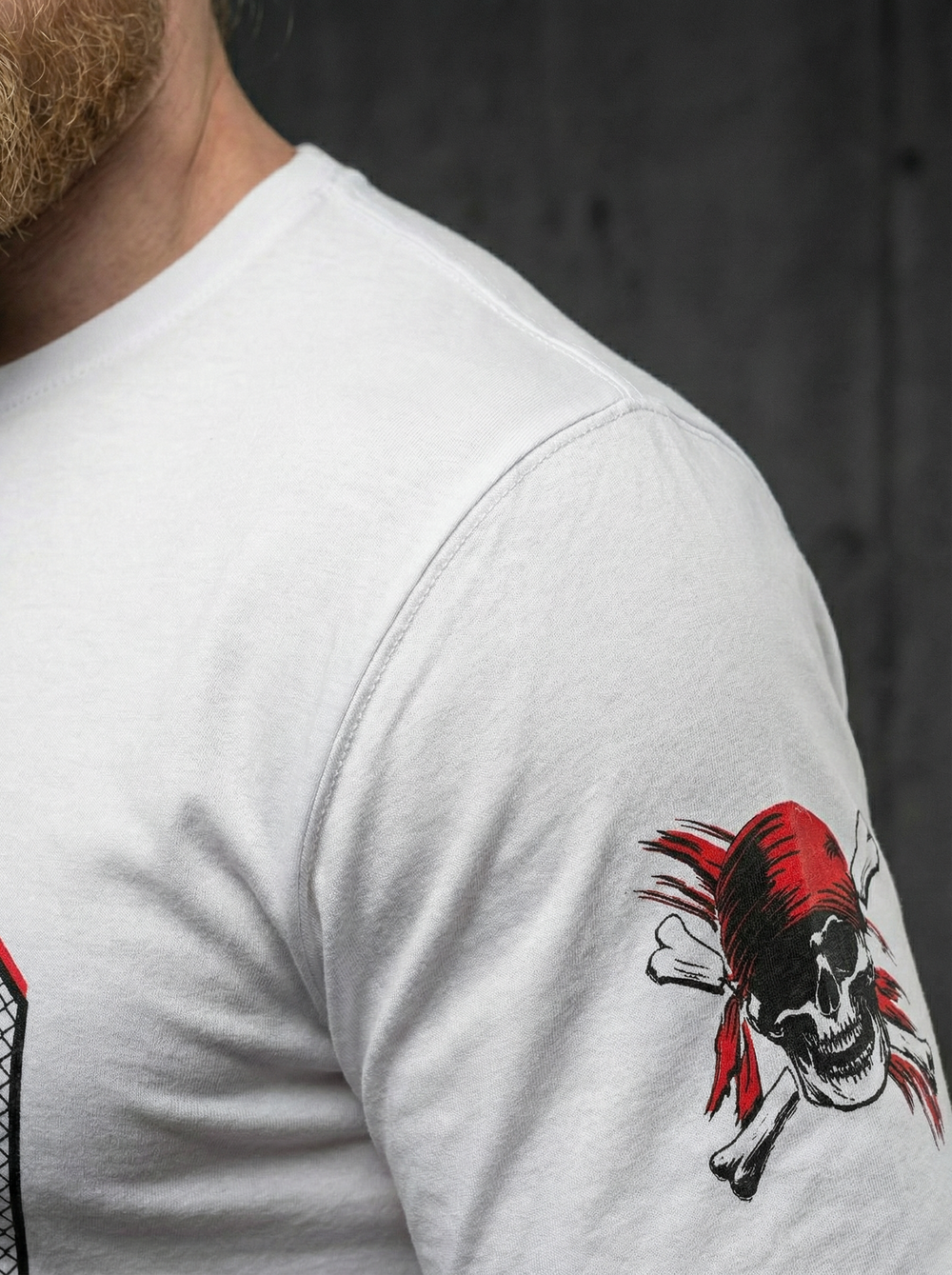 Футболка спортивная хлопковая мужская белая LEGENDA ЧЕМПИОН