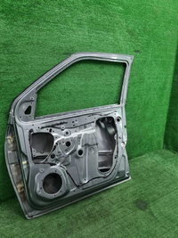 Дверь передняя правая Suzuki Swift 4 (2011-2017)