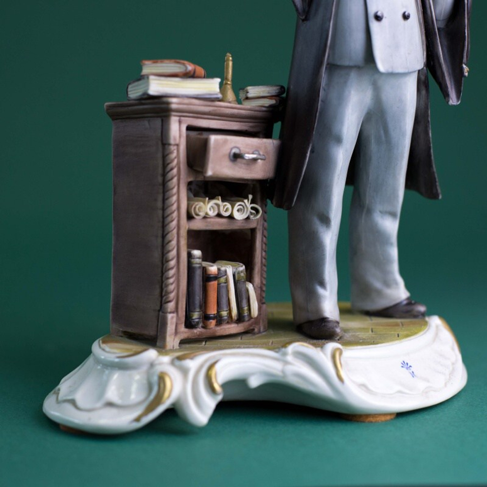 Фарфоровая мануфактура «Профессор»