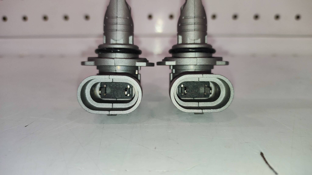 HB4 (9006) / Комплект светодиодных ламп E4S LED BULB 5500K (2 шт./ комплект)
