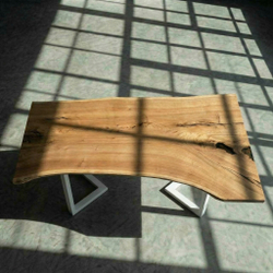 Карагач асимметричной формы