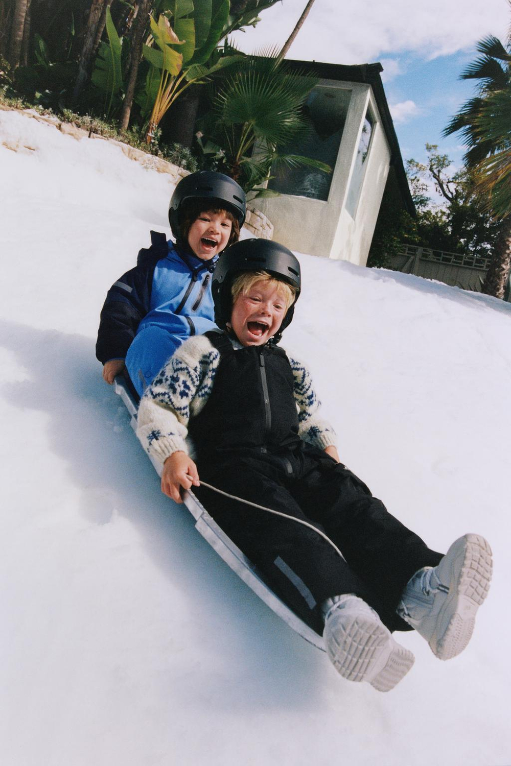 Комбинезон water-repellent and wind-resistant ski collection