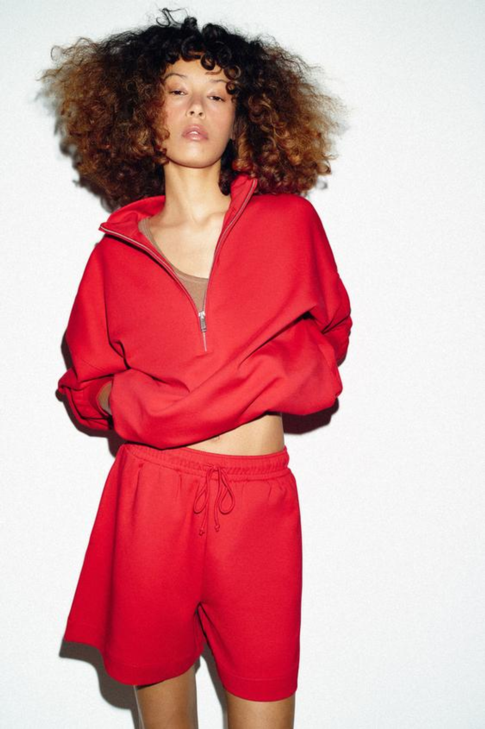 ZARA ШОРТЫ-БЕРМУДЫ НА ШНУРКАХ, КРАСНЫЙ