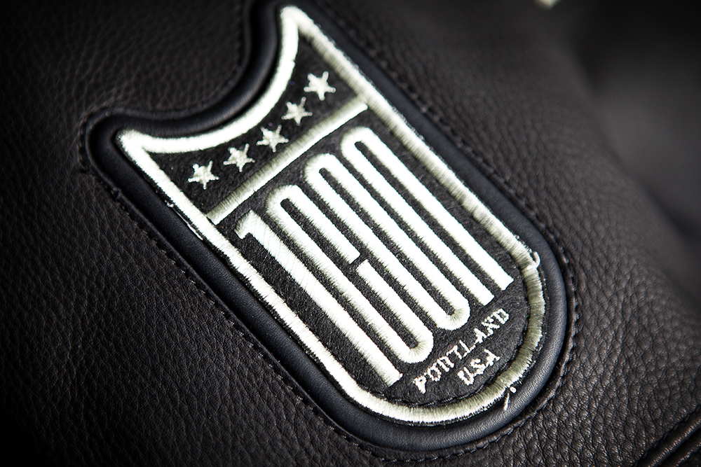 Мотокуртка - ICON 1000 VIGILANTE DROPOUT (текстиль+кожа, черная)