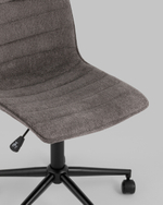 Кресло офисное Tyler серый