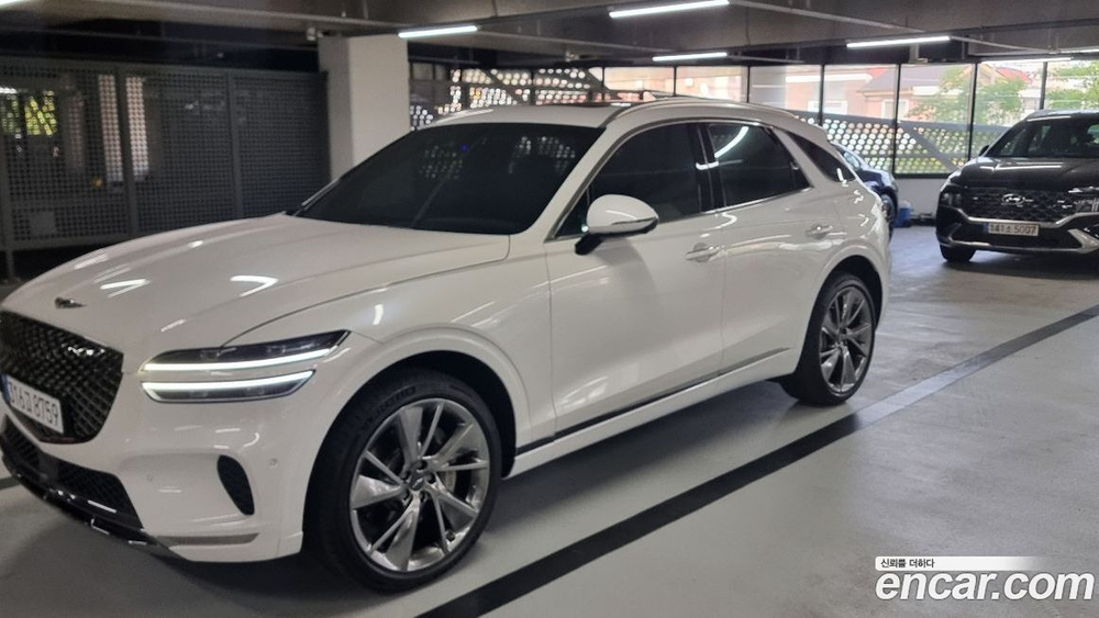 Genesis GV70 2.5T Бензин AWD (03.2023)