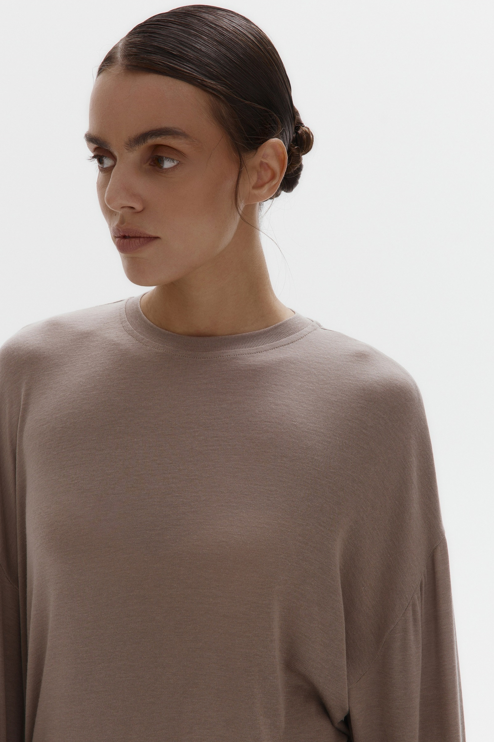 Тонкий трикотажный лонгслив с шерстью