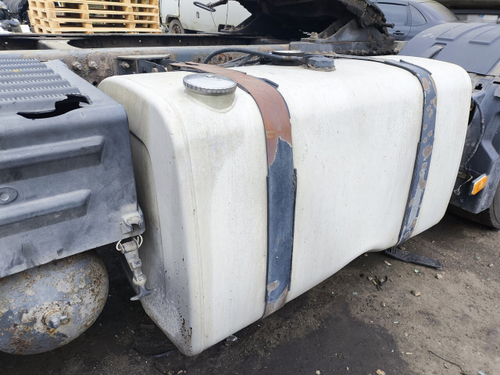 Бак топливный (дефект) 490L