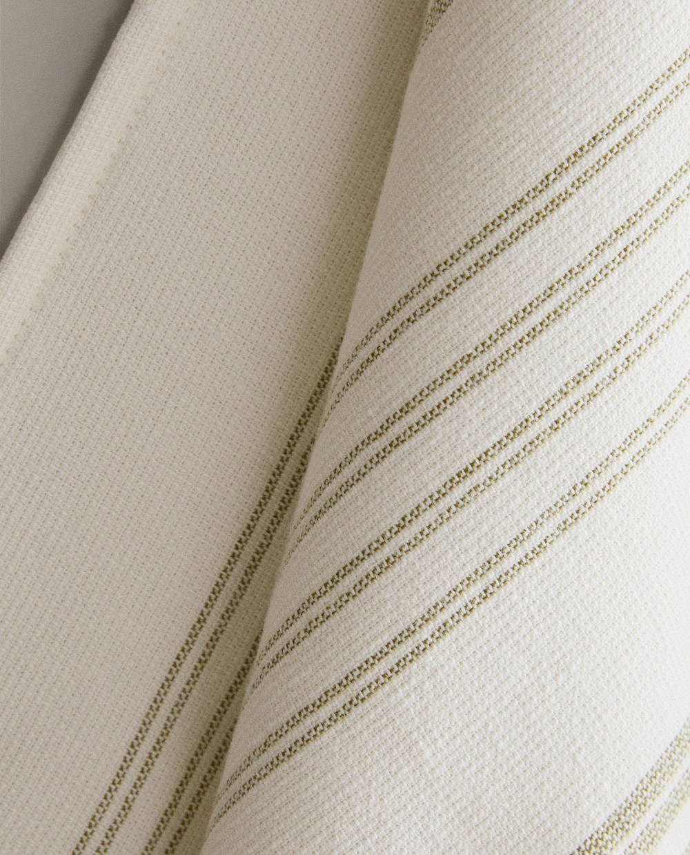 Zara Home кухонное полотенце из хлопка, узор в полоску, 70 50 см · 9281/026