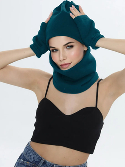 Шапка бини с начесом для хвоста, дред и кос