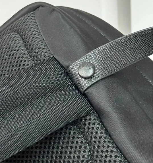Рюкзак Prada Re-nylon и сафьяновой кожи, черный